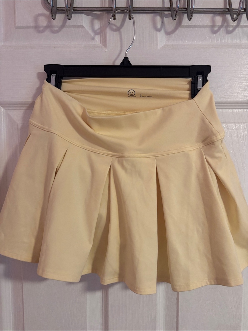 Hollister Gilly Hicks Women's Athletic Pleated Flare Skort - Light Yellow